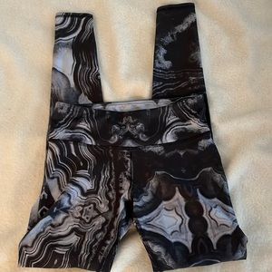 Alo grey print legging